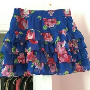 Hollister skirt